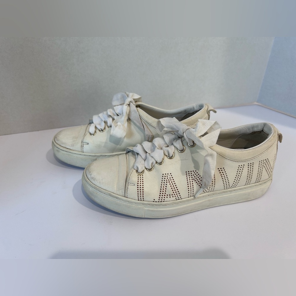Lanvin Women's Cream Lace-Up Sneakers